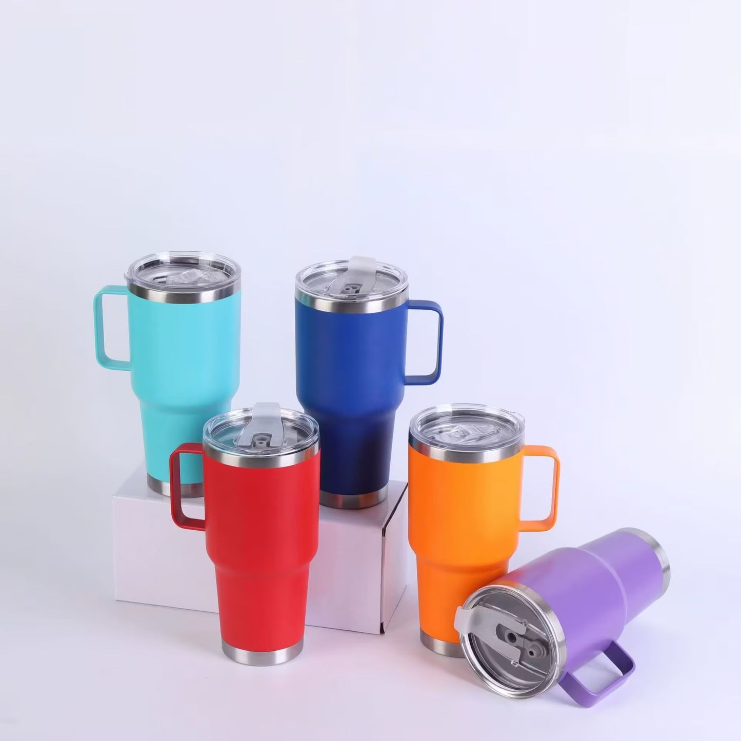 TUMBLER WITH HANDLE 30 OZ